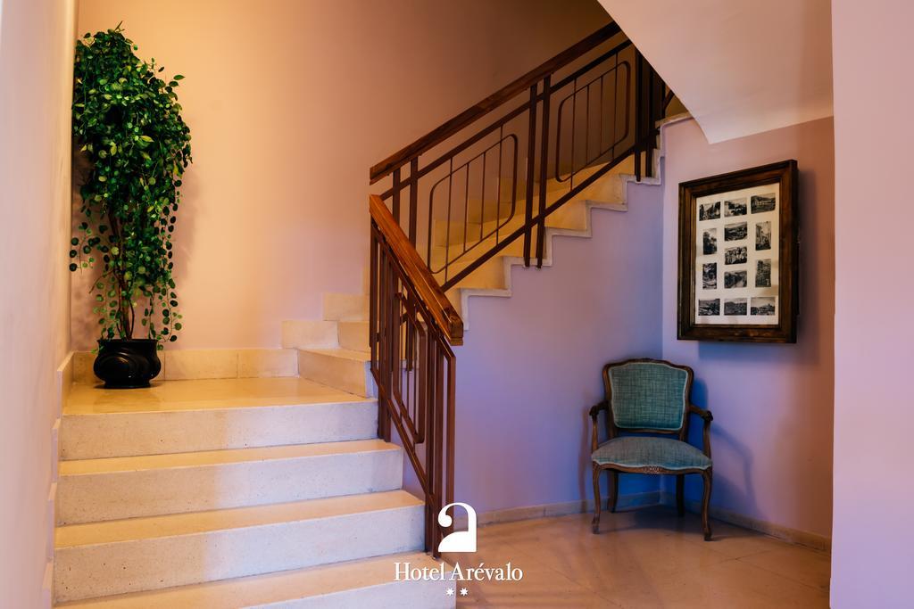 Hotel Arevalo Куенка Екстериор снимка