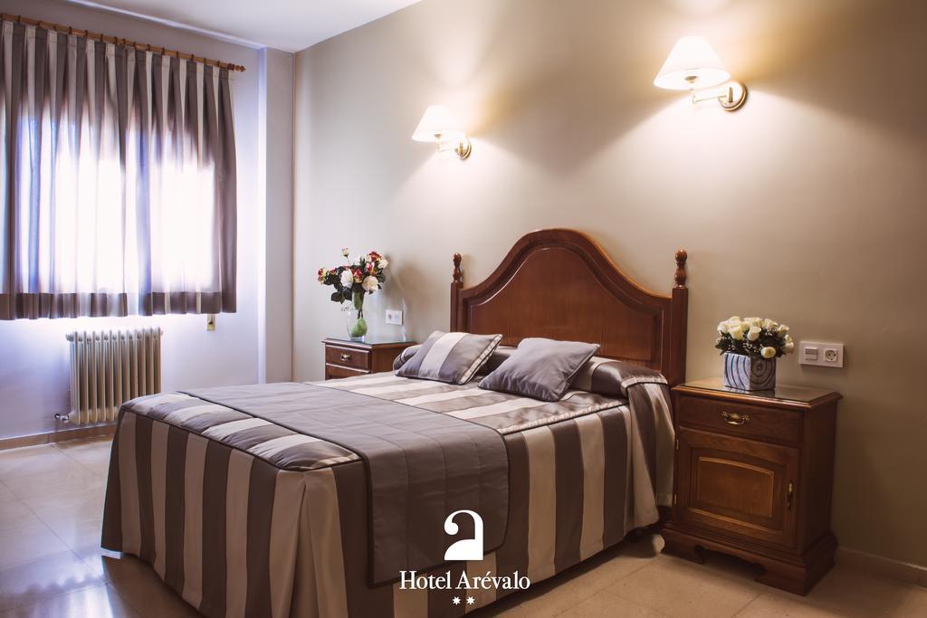 Hotel Arevalo Куенка Екстериор снимка