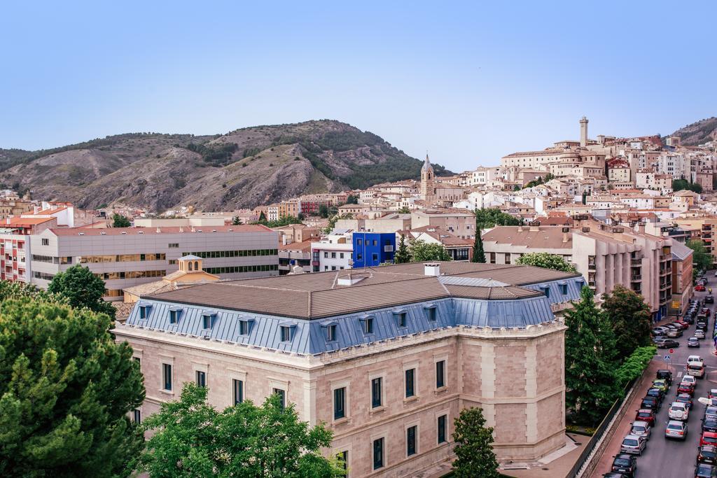 Hotel Arevalo Куенка Екстериор снимка
